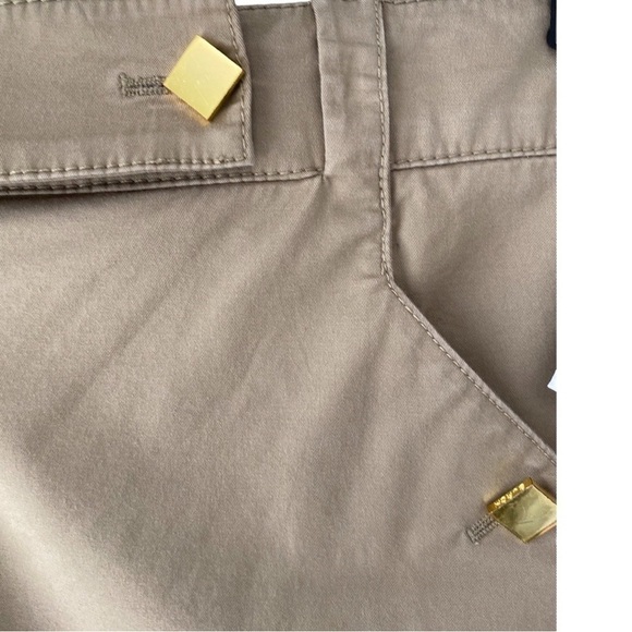 Tory Burch Chino Beige Pants Gold Square Accent Buttons Size 2 - Picture 3 of 6